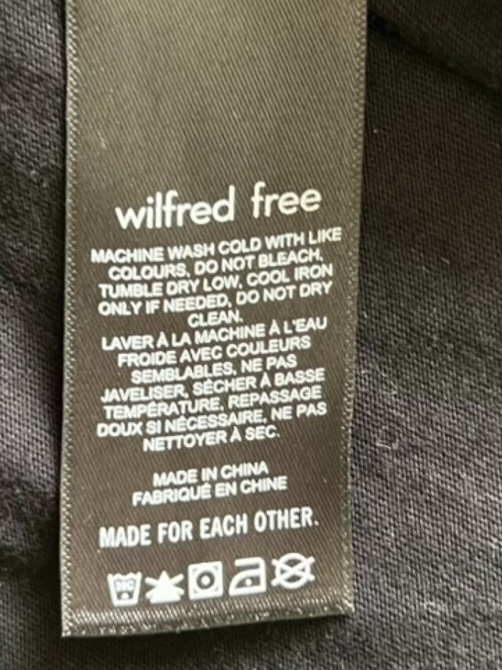 WILFRED FREE Aritzia Black 100% Cotton Cropped Short Sleeve T-Shirt Size M - Picture 4 of 5